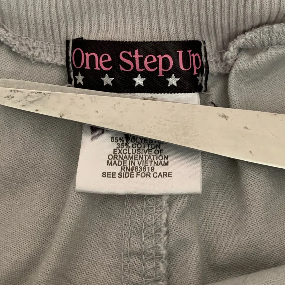 One Step Up Shorts Girl M (10-12) Gray Bermuda Twill Cargo Pocket Studs Stretchy